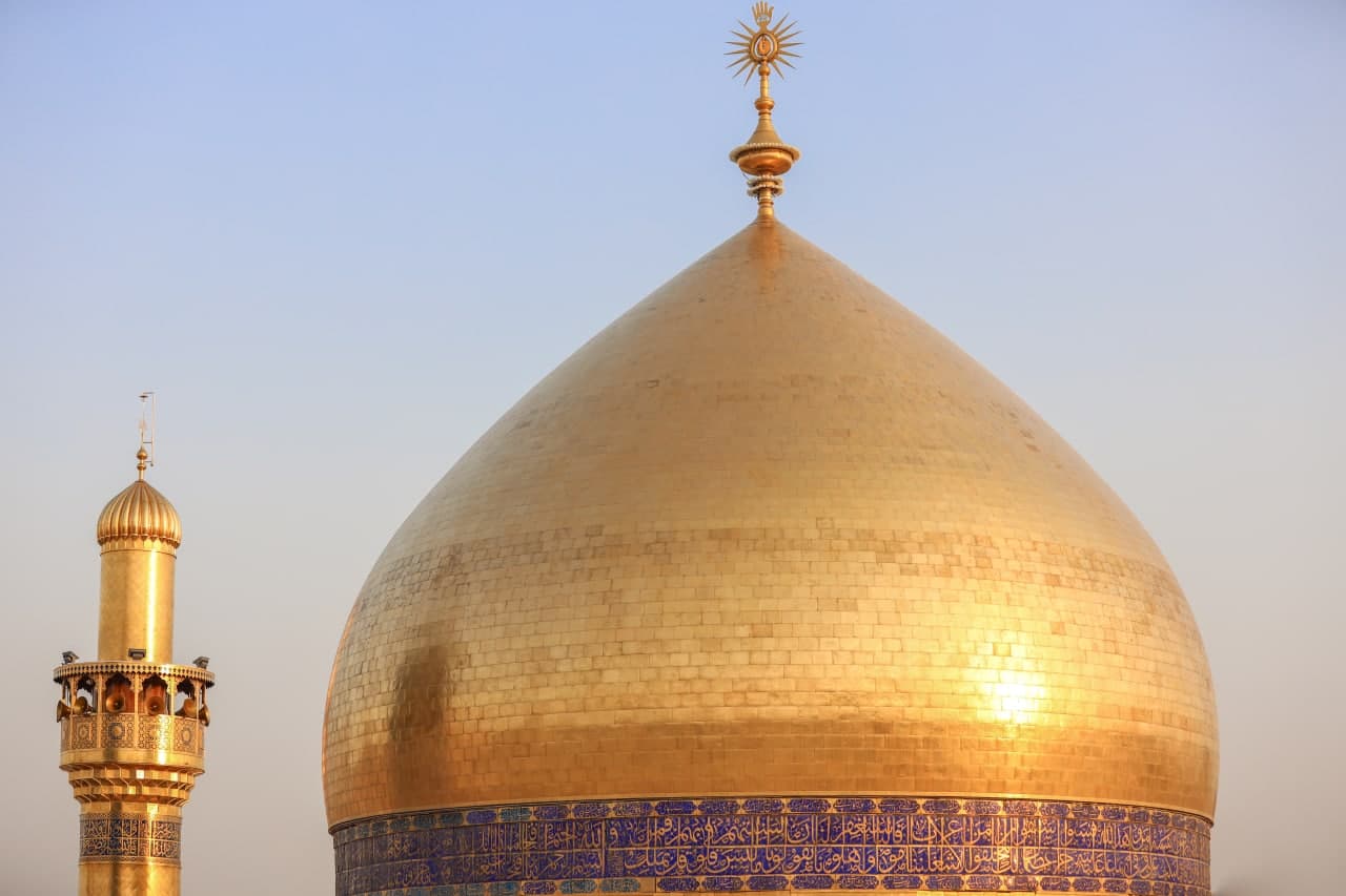 تصویر باکیفیت از گنبد حرم امام علی علیه السلام